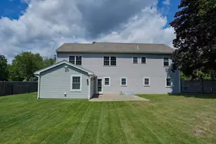 24 Reo Rd, Maynard, MA 01754 - Photo 29