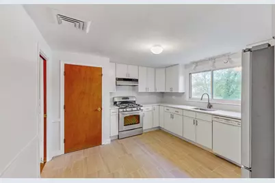 57 Spy Pond Ln, Arlington, MA 02474 - Photo 9