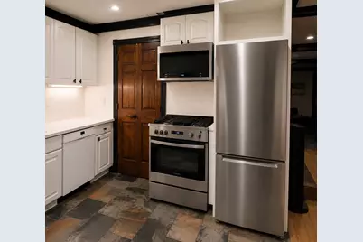 29 Meacham Rd, Somerville, MA 02144 - Photo 13