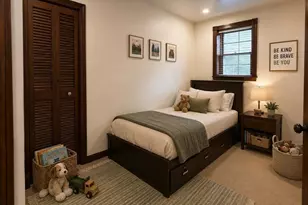 8 Locke St, Cambridge, MA 02140 - Photo 7
