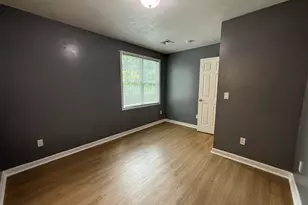 215 Longmeadow Rd, Taunton, MA 02780 - Photo 15