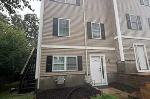 318 Crescent St, Fall River, MA 02720 - Photo 1