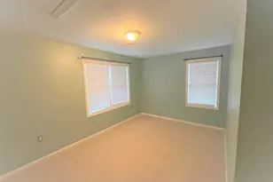318 Crescent St, Fall River, MA 02720 - Photo 11
