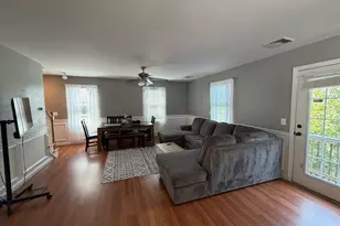 318 Crescent St, Fall River, MA 02720 - Photo 5