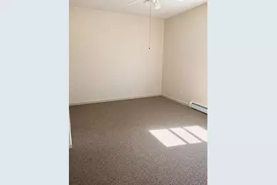 215 Walnut St #11, New Bedford, MA 02740 - Photo 3