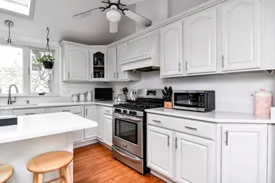 10 Forest Ave, Natick, MA 01760 - Photo 7