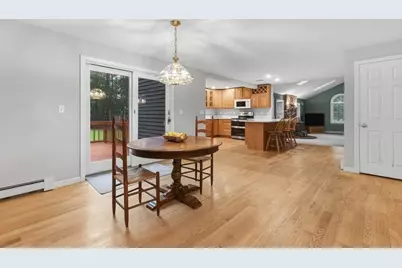 10 Buckhill Rd, Northborough, MA 01532 - Photo 7