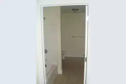 109 California Avenue #104, Quincy, MA 02169 - Photo 5