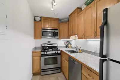 8 Kenmar Drive #60, Billerica, MA 01821 - Photo 5