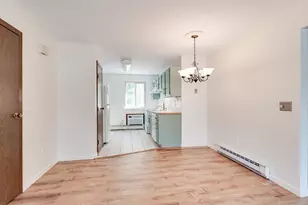 82 S Maple St, Westfield, MA 01085 - Photo 3
