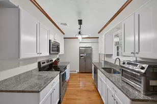 39 Rice Corner Rd, Brookfield, MA 01506 - Photo 7