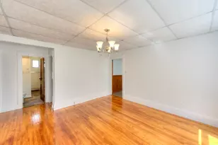 377 Chandler St, Worcester, MA 01602 - Photo 3