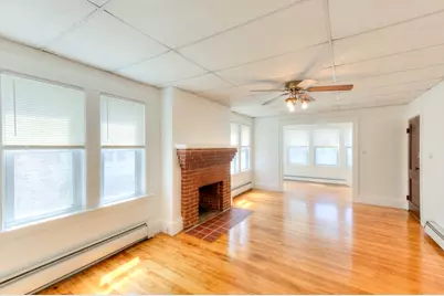 377 Chandler St #1, Worcester, MA 01602 - Photo 9