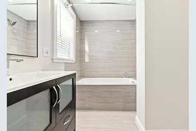 58-60 Hamilton St, Boston, MA 02136 - Photo 11