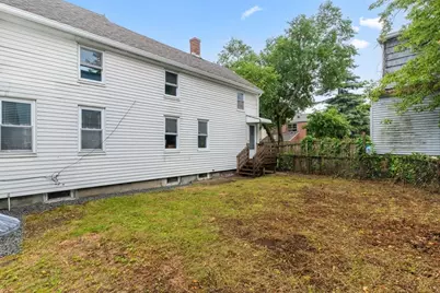 9 Mechanic St, Framingham, MA 01701 - Photo 31
