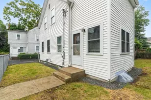 9 Mechanic St, Framingham, MA 01701 - Photo 33