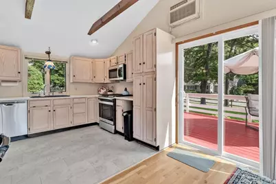 11 Canary Ln, Yarmouth, MA 02673 - Photo 15