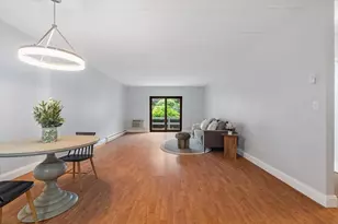 65 Commons Dr, Shrewsbury, MA 01545 - Photo 5