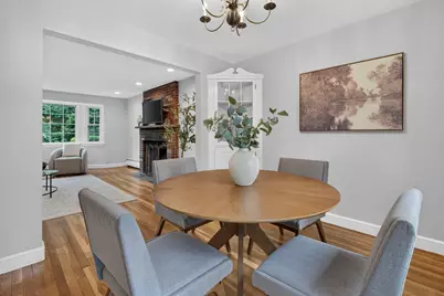 25 Gray Ter, Bedford, MA 01730 - Photo 9