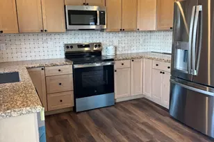 18 Snowberrry Circle, Worcester, MA 01607 - Photo 5