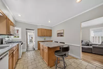 4 Allen Place, Melrose, MA 02176 - Photo 5