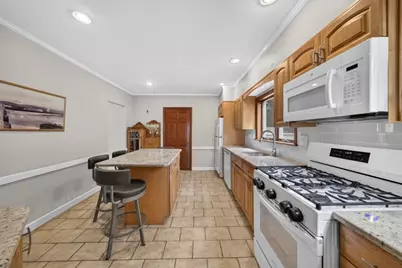 4 Allen Place, Melrose, MA 02176 - Photo 7
