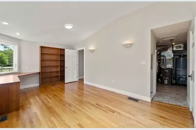 42 Elinor Road, Newton, MA 02461 - Photo 19