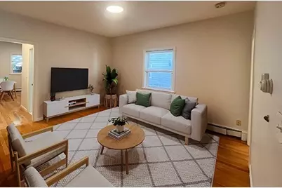 150 Brown St #2R, Waltham, MA 02453 - Photo 3
