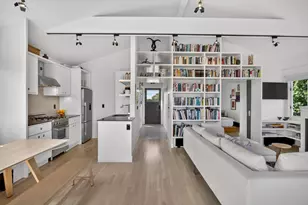 348A Commercial St, Provincetown, MA 02657 - Photo 19