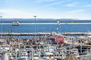 348A Commercial St, Provincetown, MA 02657 - Photo 7