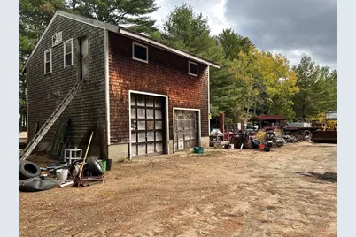 35 Silva St, Carver, MA 02330 - Photo 9