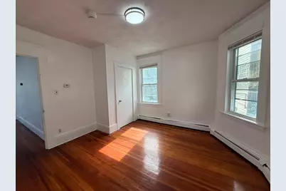153 Bailey St #2 FL, Lawrence, MA 01843 - Photo 3