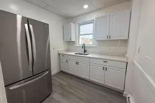153 Bailey St, Lawrence, MA 01843 - Photo 9