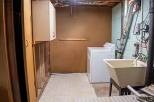 571 Mill St, Agawam, MA 01030 - Photo 31