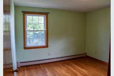 571 Mill St, Agawam, MA 01030 - Photo 19