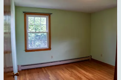 571 Mill St, Agawam, MA 01030 - Photo 19
