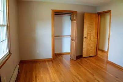 571 Mill St, Agawam, MA 01030 - Photo 15