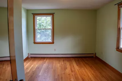 571 Mill St, Agawam, MA 01030 - Photo 23