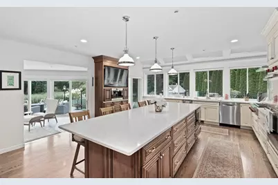 112 River Rd, Hanover, MA 02339 - Photo 9