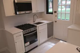 52 Grant Ave, Watertown, MA 02472 - Photo 5