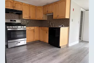 22 Emerson Street #20, Stoneham, MA 02180 - Photo 3
