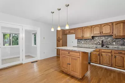 19 Riverbank Cir #19, Haverhill, MA 01835 - Photo 15