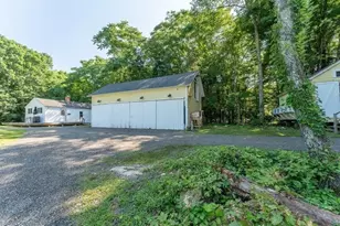1530 Hartford Pike, Killingly, CT 06243 - Photo 35