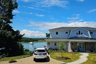 40A Thurston Point Rd, Gloucester, MA 01930 - Photo 15