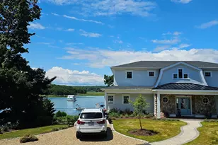 40A Thurston Point Rd, Gloucester, MA 01930 - Photo 15