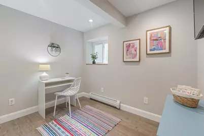15 Amesbury St, Haverhill, MA 01830 - Photo 23