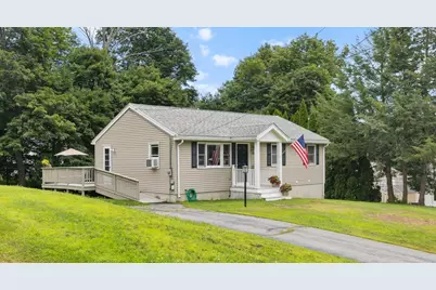 15 Amesbury St, Haverhill, MA 01830 - Photo 1