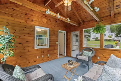 15 Amesbury St, Haverhill, MA 01830 - Photo 19
