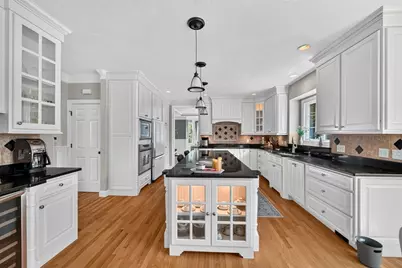 21 Ashwood Cir, Shrewsbury, MA 01545 - Photo 5
