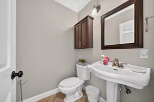 21 Ashwood Cir, Shrewsbury, MA 01545 - Photo 15